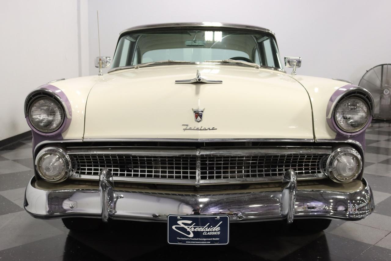 1955 Ford Fairlane Crown Victoria
