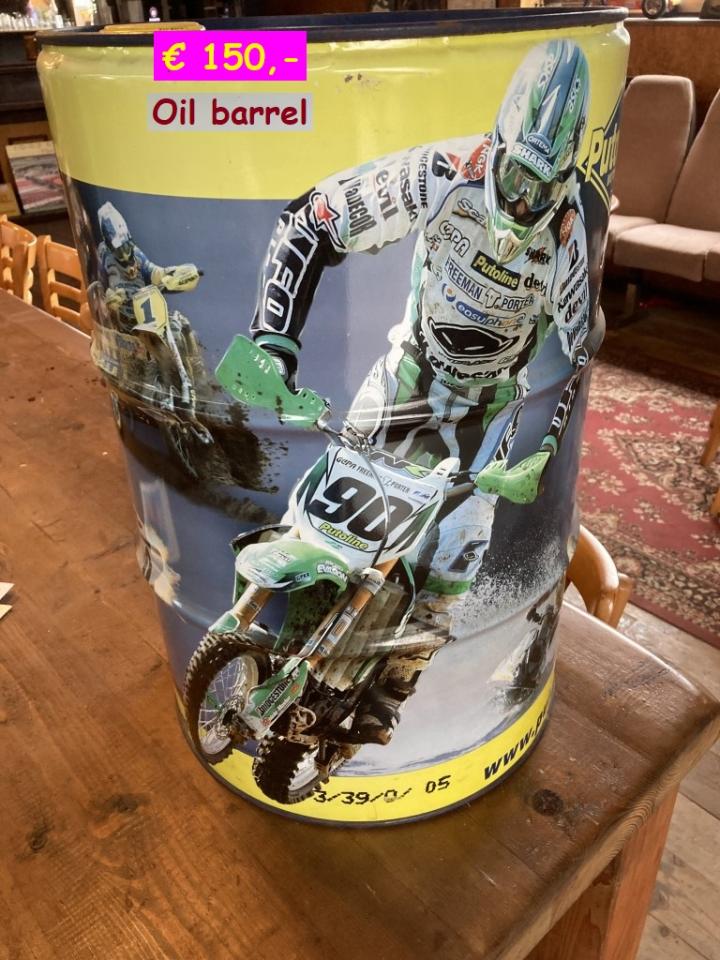 1900 Collectables examples