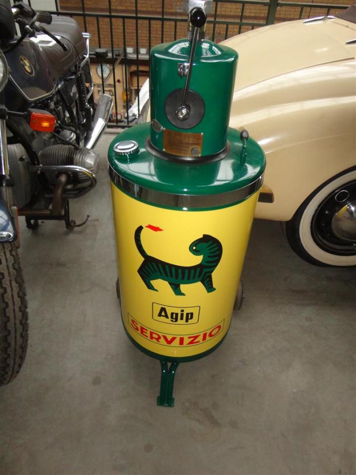 1960 Collectables Agip/shell Fuelpump