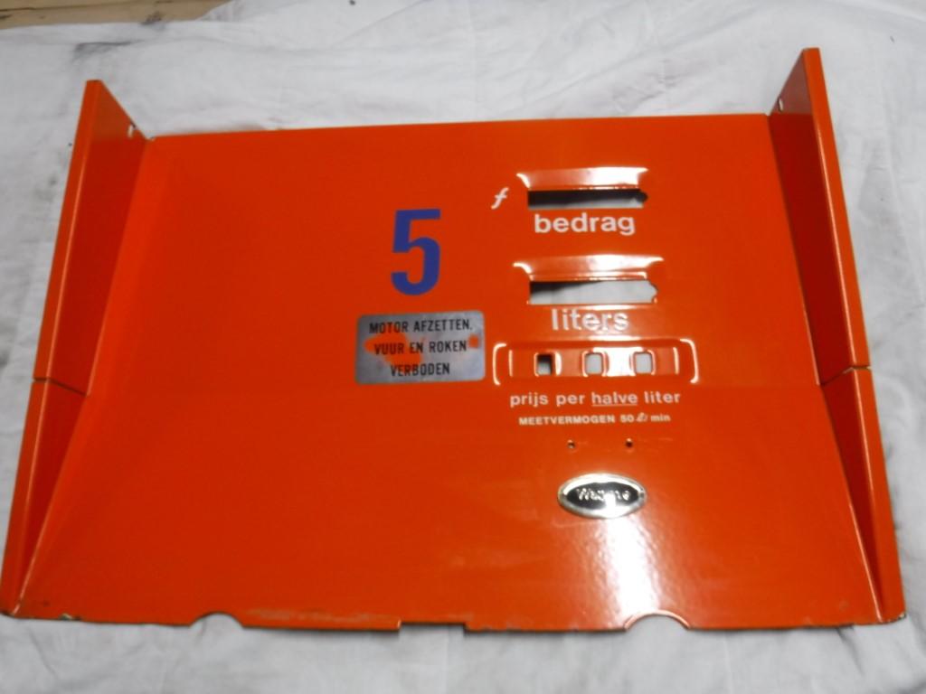 1950 Collectables Fuel pumps