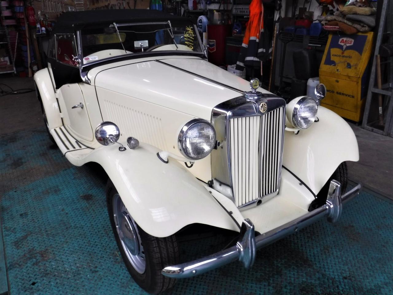 1952 MG TD 10805