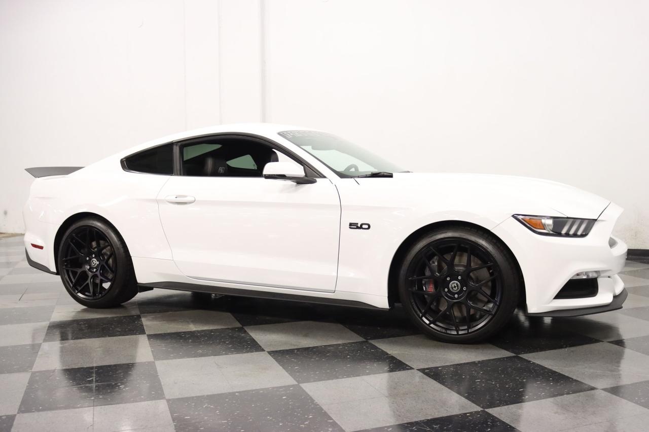 2015 Ford Mustang Petty&#039;s Garage Stage 1