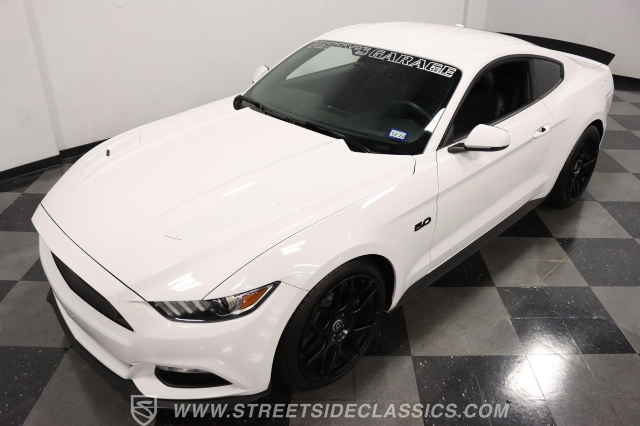 2015 Ford Mustang Petty&#039;s Garage Stage 1