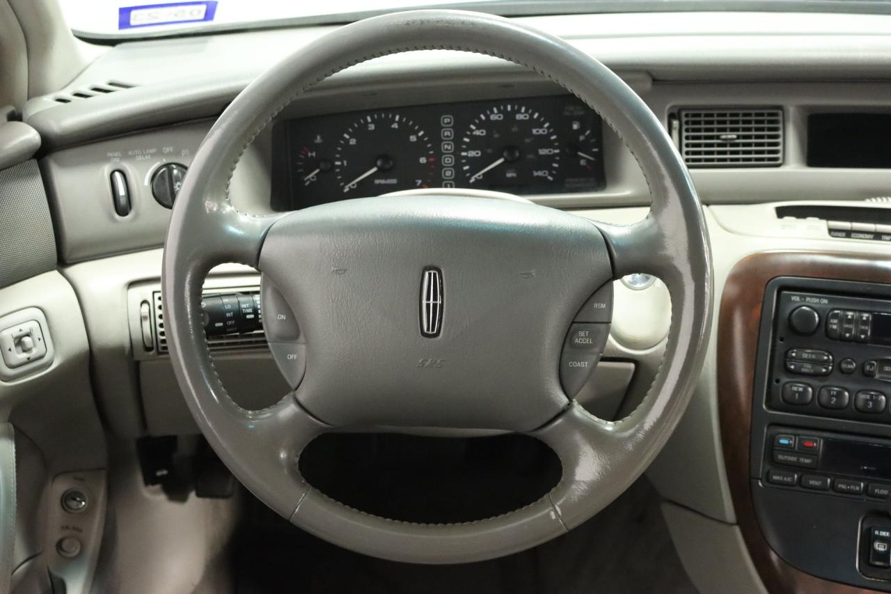 1998 Lincoln Mark VIII