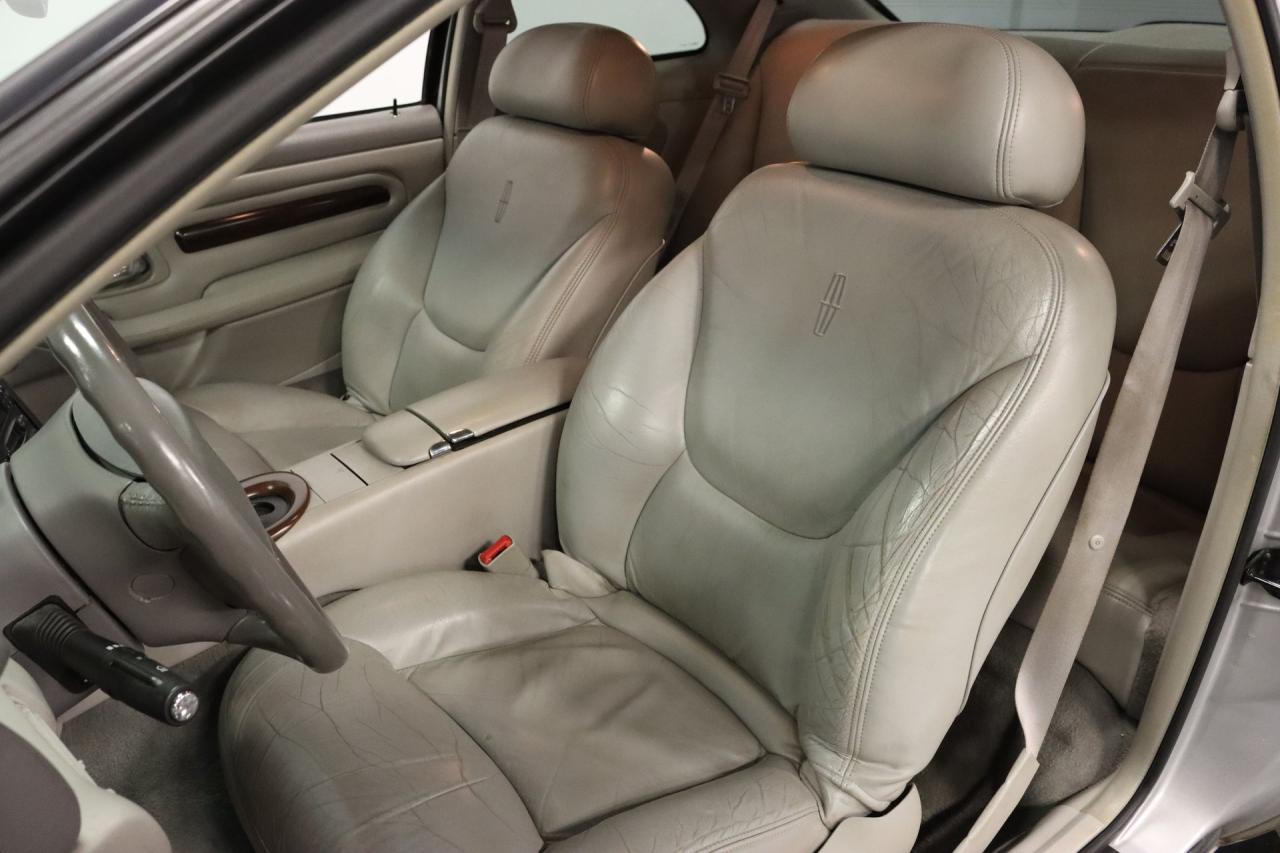 1998 Lincoln Mark VIII