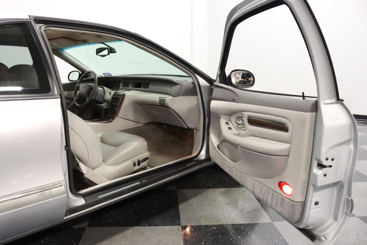 1998 Lincoln Mark VIII