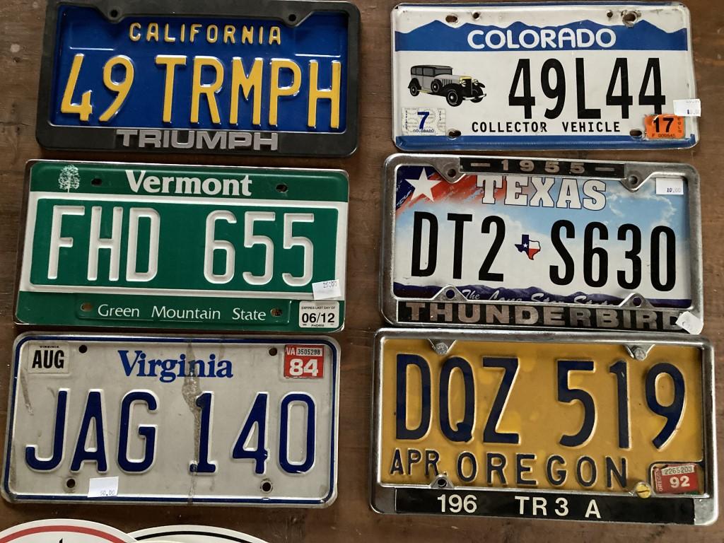 1990 Collectables Number plates-holders