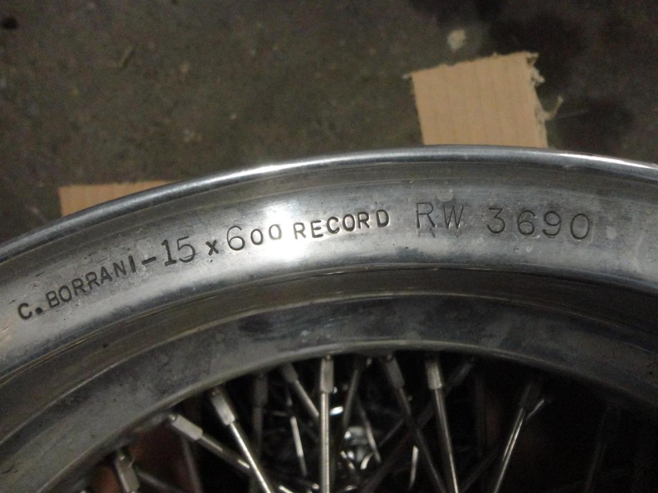 1900 Borrani 15 inch # 3690