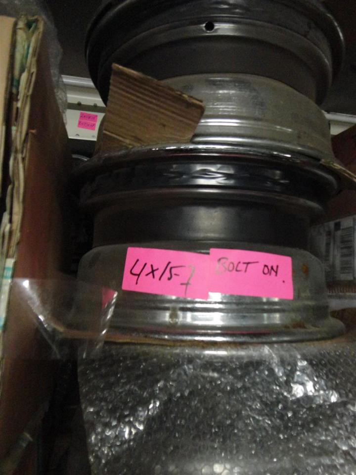 1900 Spaakwielen/ wire wheels 15 inch bolt on