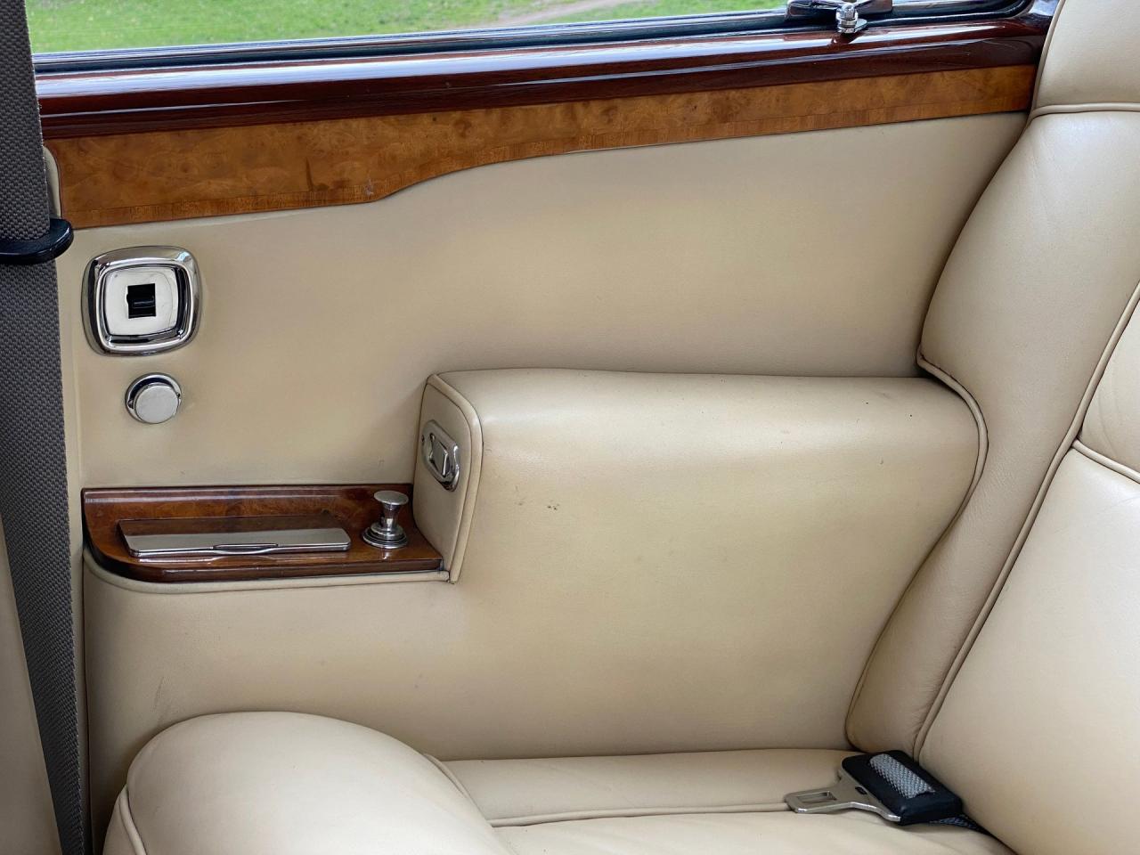 1974 Bentley Corniche 2 door saloon