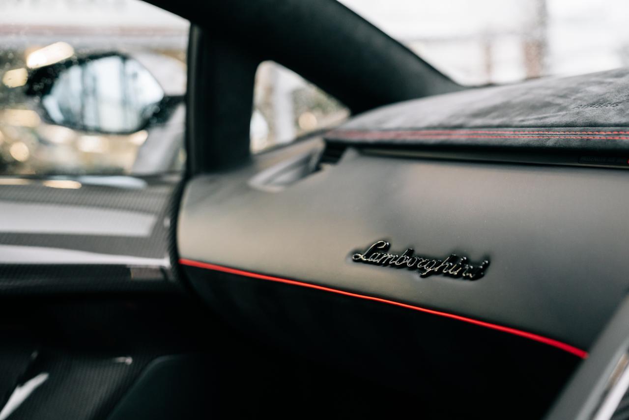 2016 Lamborghini Aventador SV Roadster LP 750-4