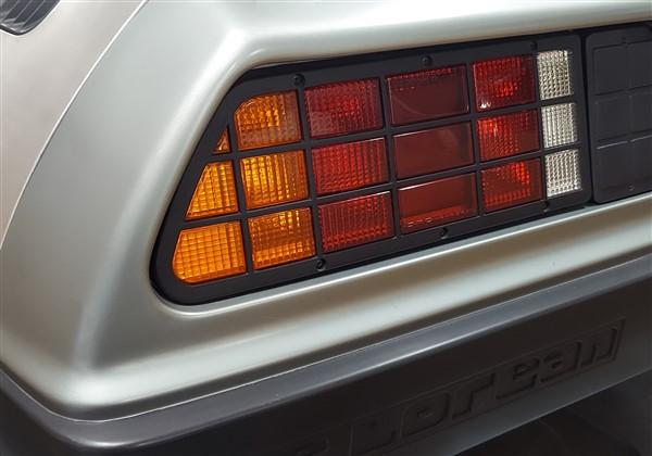 DeLorean DMC-12