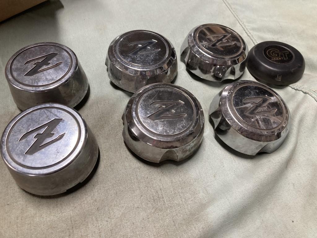 1970 Datsun parts diverse