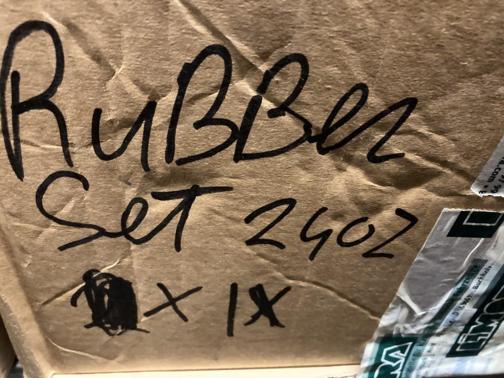 1970 Datsun parts diverse