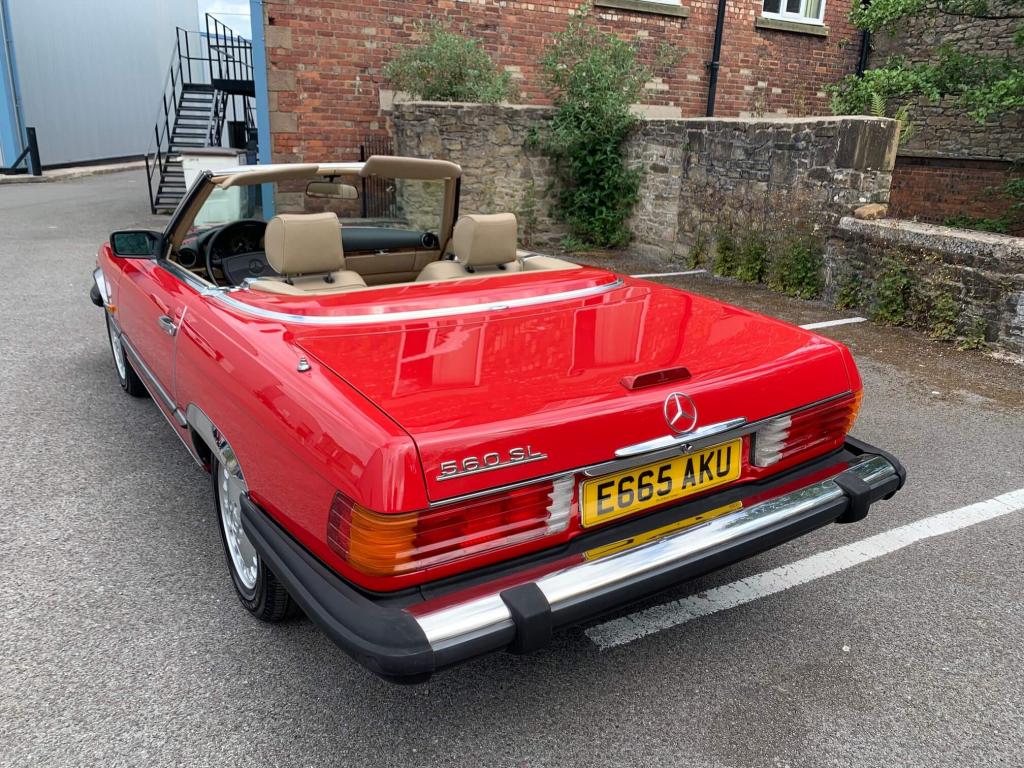 1988 Mercedes - Benz 560SL