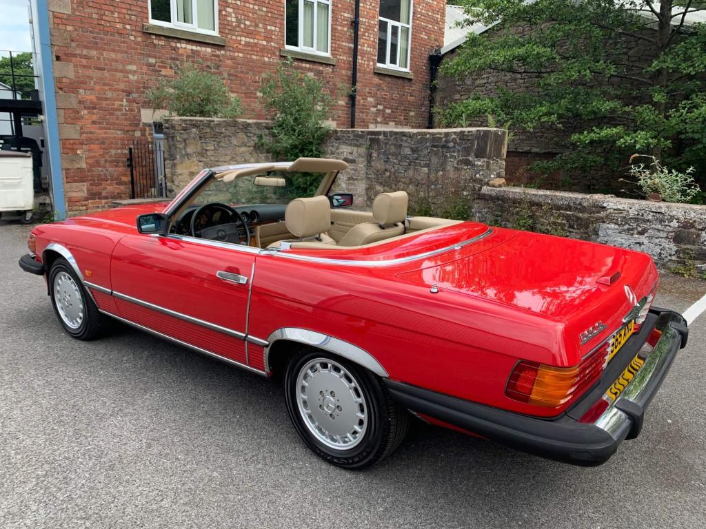 1988 Mercedes - Benz 560SL