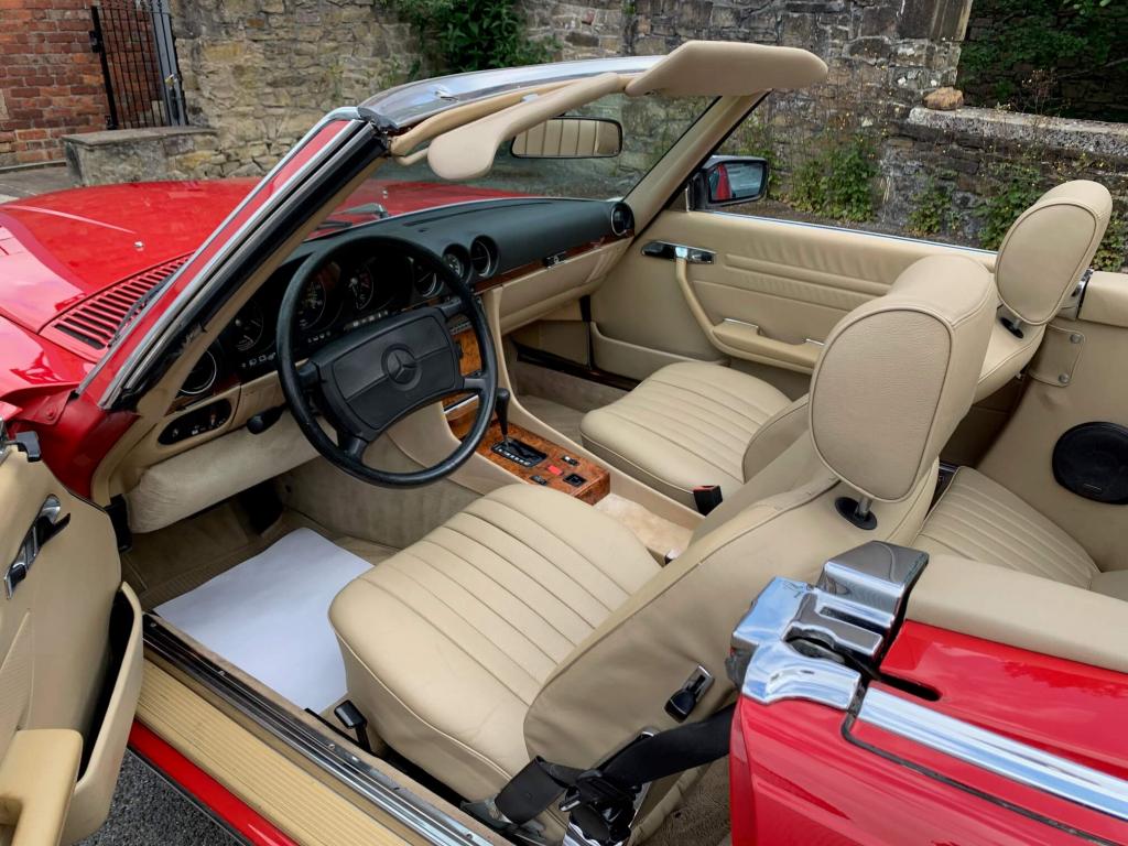 1988 Mercedes - Benz 560SL