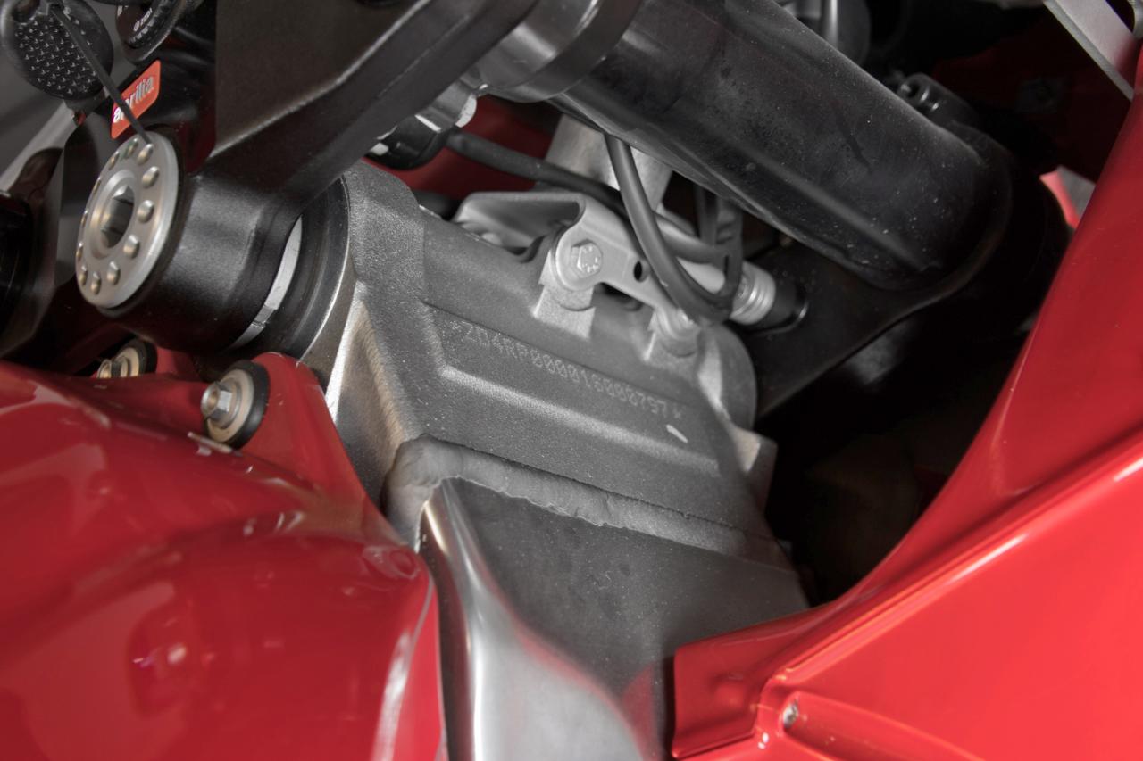 2000 Aprilia RSV 1000 (Zero Km)