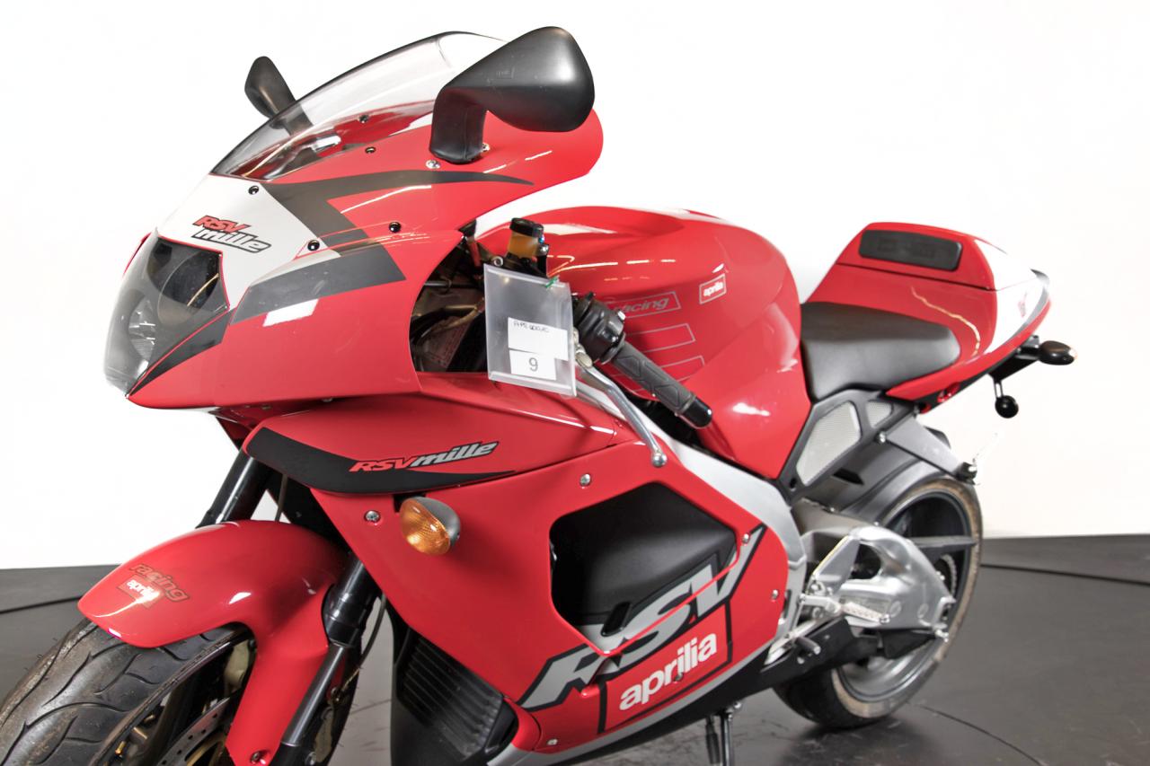 2000 Aprilia RSV 1000 (Zero Km)