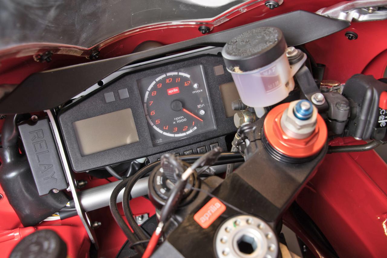 2000 Aprilia RSV 1000 (Zero Km)