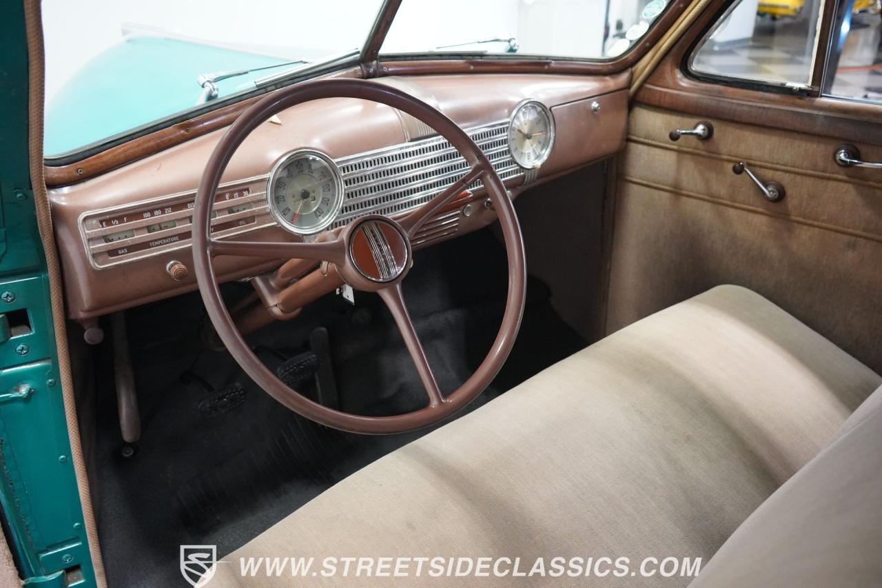 1941 Chevrolet Master Deluxe 2 Door Town Sedan