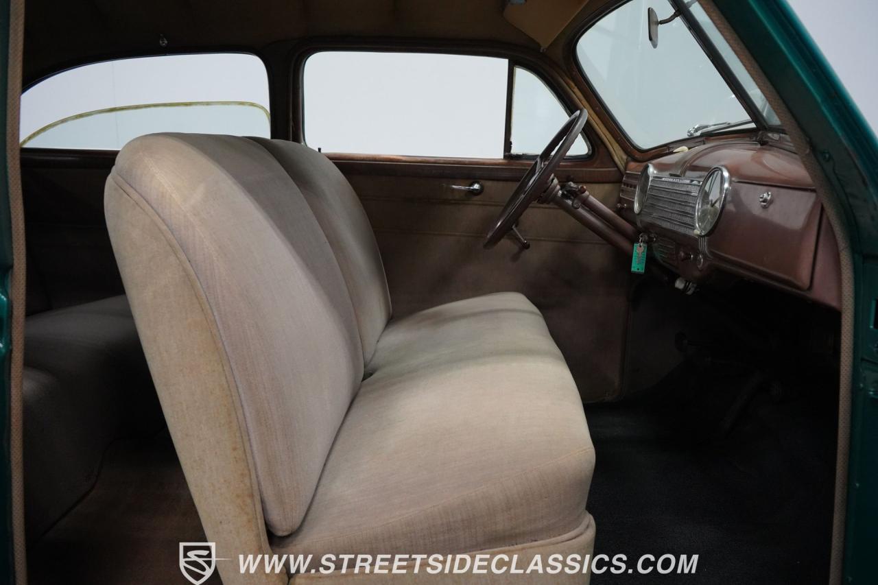 1941 Chevrolet Master Deluxe 2 Door Town Sedan