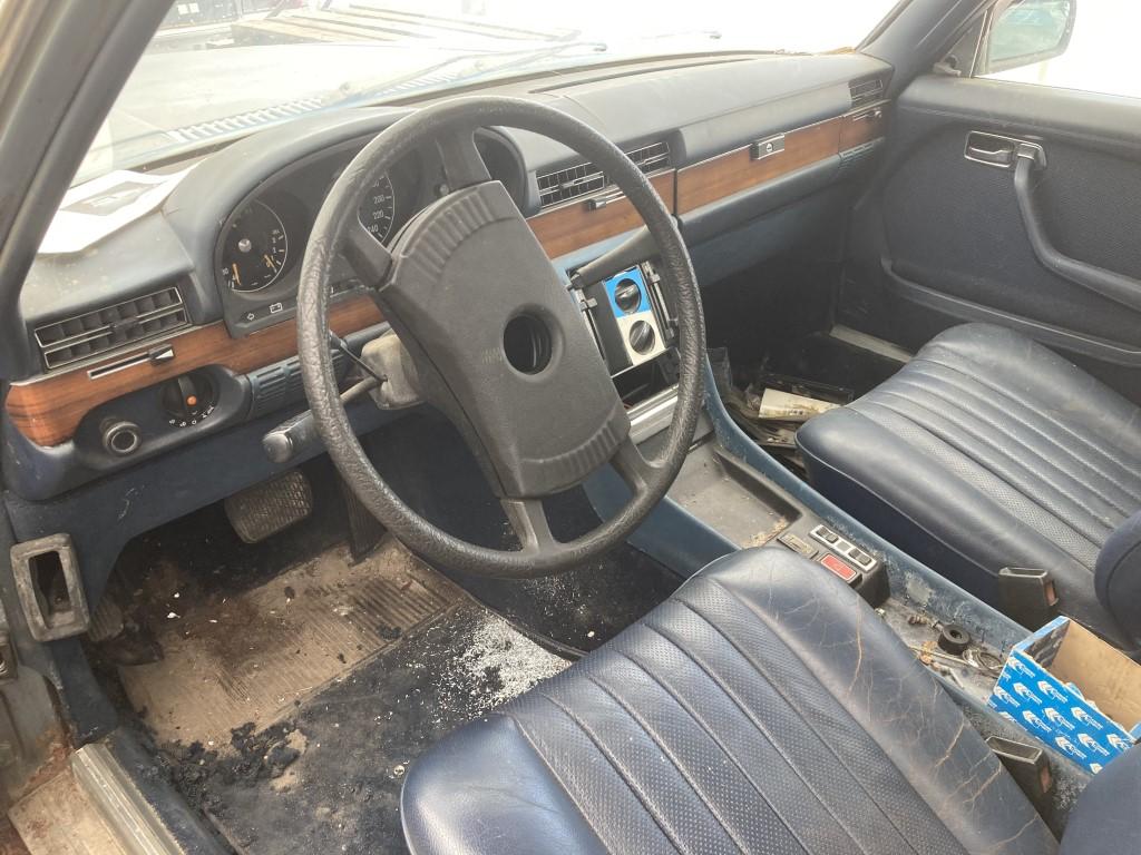 1977 Mercedes - Benz 450 SE W116