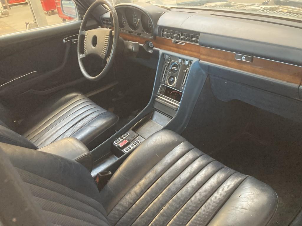 1977 Mercedes - Benz 450 SE W116