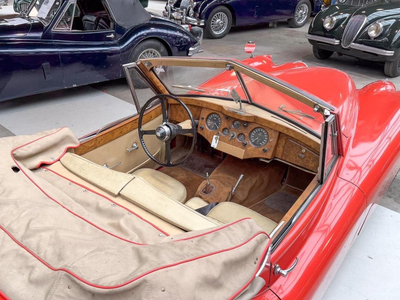 1954 Jaguar XK 120 DHC