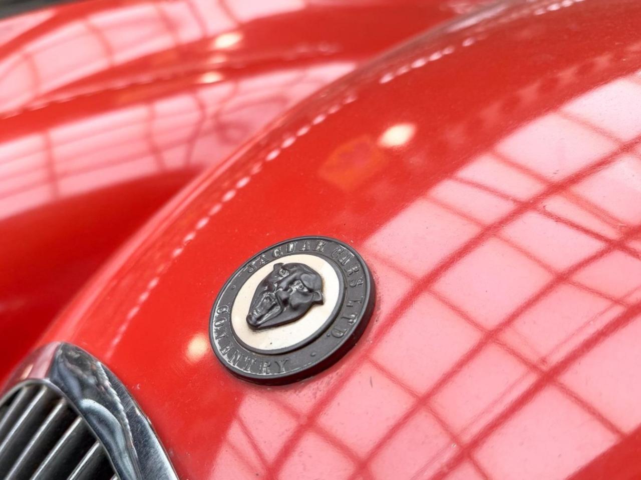 1954 Jaguar XK 120 DHC