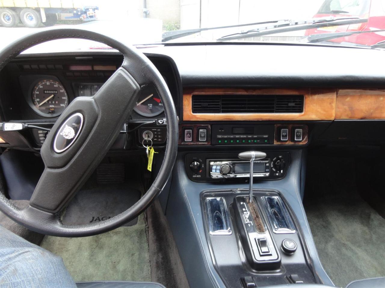 1987 Jaguar XJ-SC V12