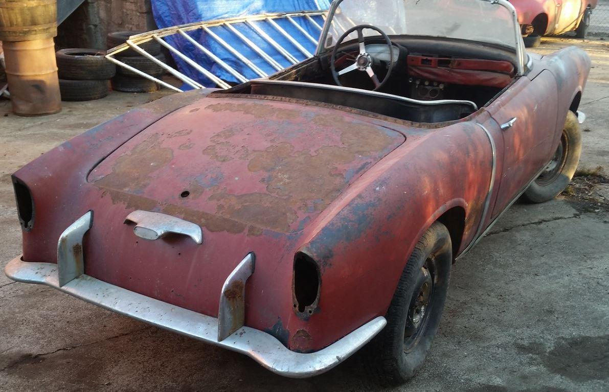 1958 Fiat 1200 TV to restore red