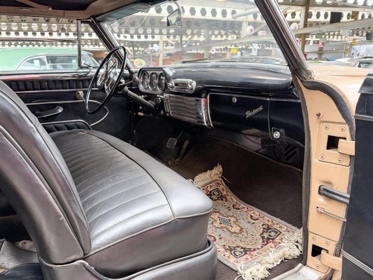 1953 Packard Deluxe Cabriolet