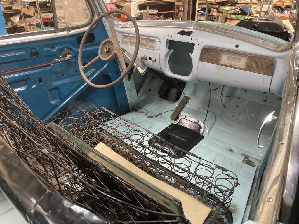 1941 Packard 120 convertible blue