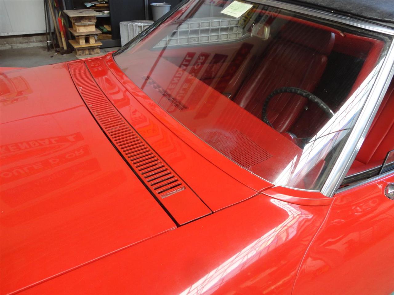 1969 Chevrolet Corvette &#039;&#039;69 Roadster Red