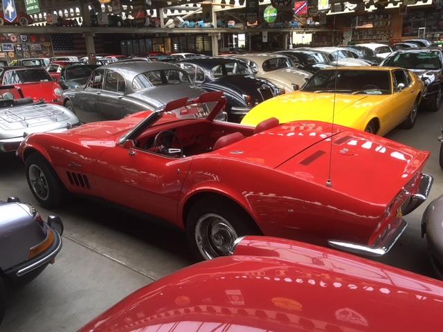 1969 Chevrolet Corvette &#039;&#039;69 Roadster Red