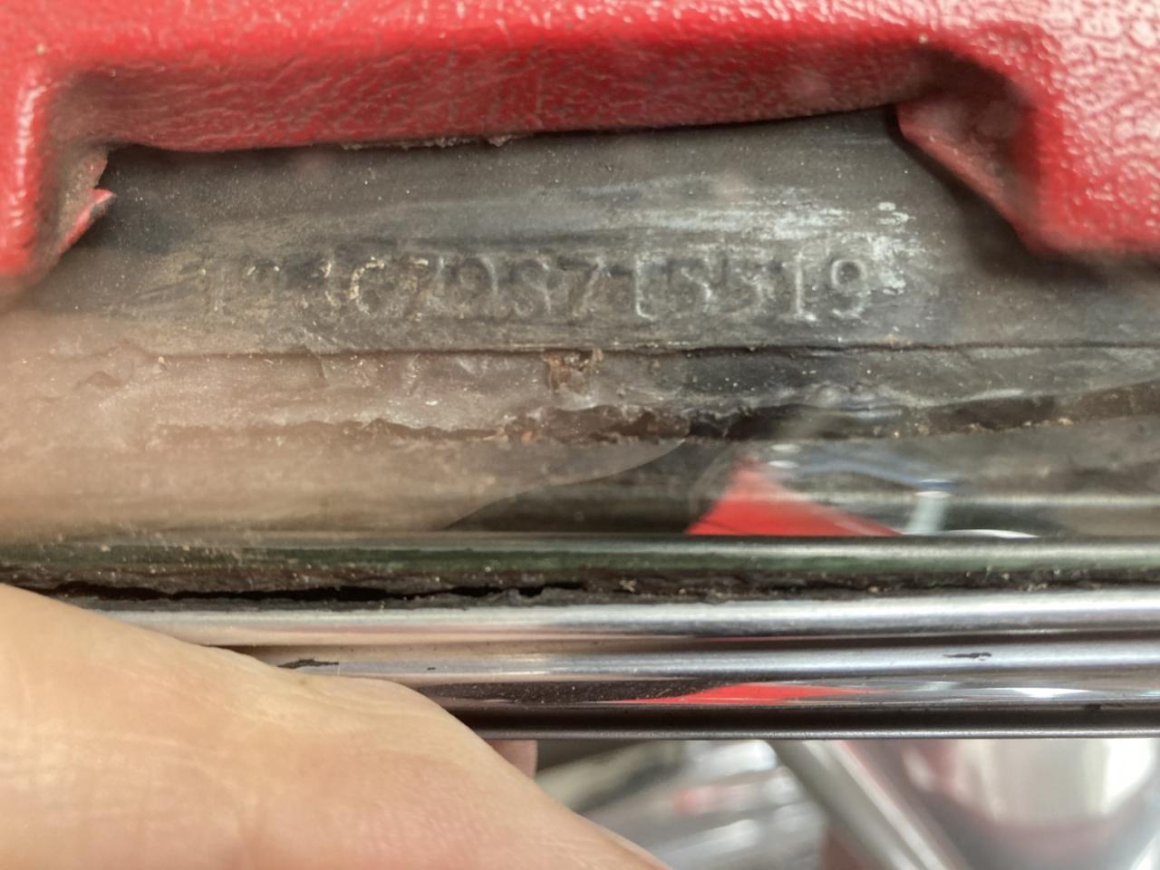 1969 Chevrolet Corvette &#039;&#039;69 Roadster Red