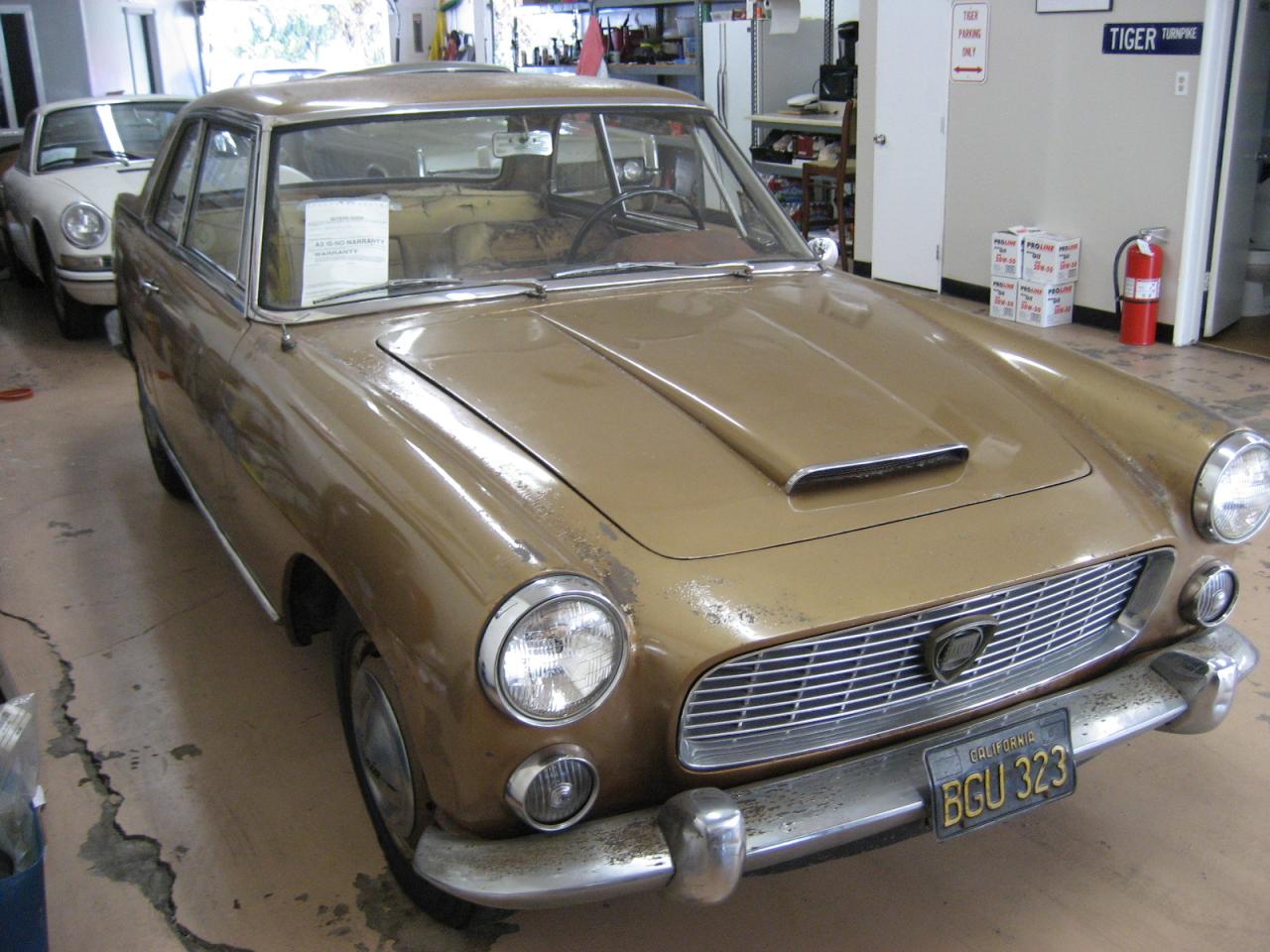 1960 Lancia Flaminia PF coup&eacute;