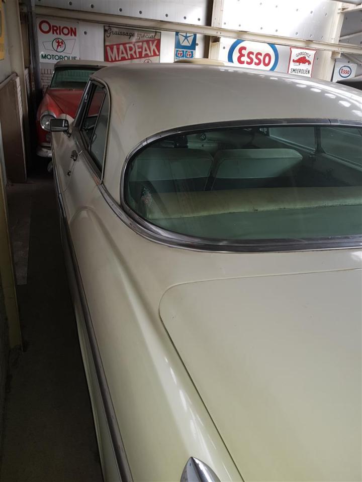 1955 Chrysler Windsor Coup&eacute;