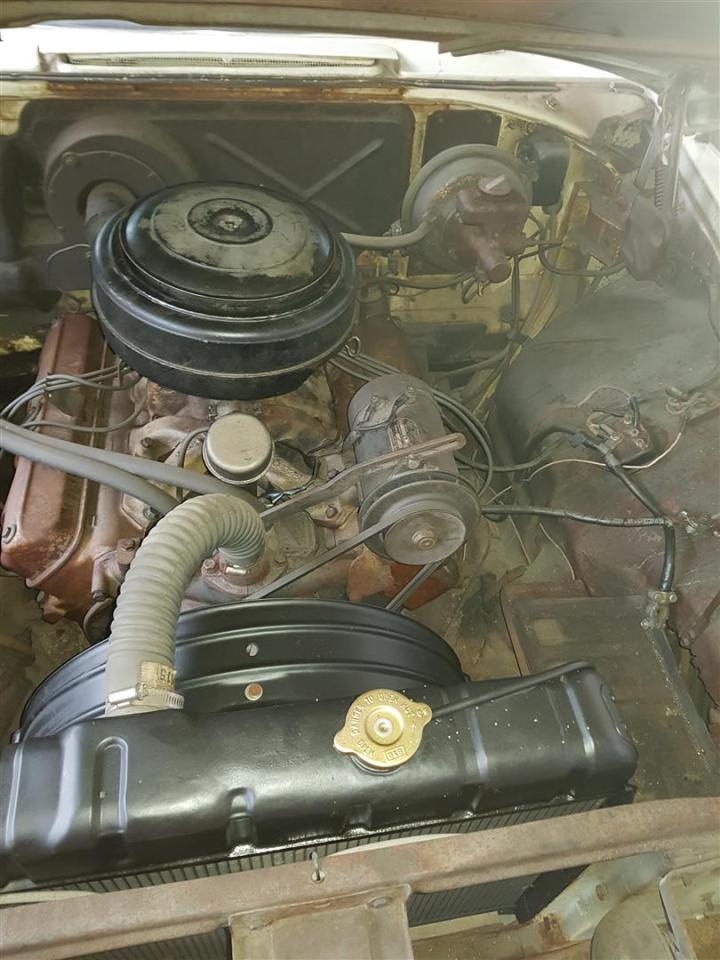 1955 Chrysler Windsor Coup&eacute;