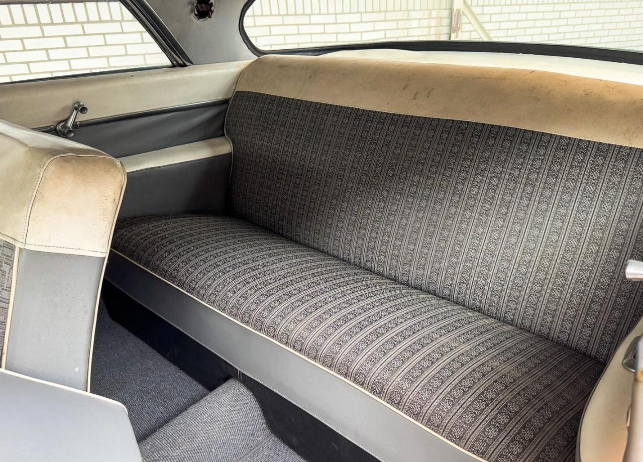 1955 Chrysler Windsor Coup&eacute;