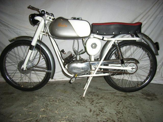1950 Mopeds diverse
