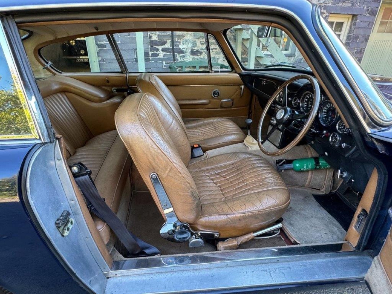 1970 Aston Martin DB6 MK2 Manual 4257R