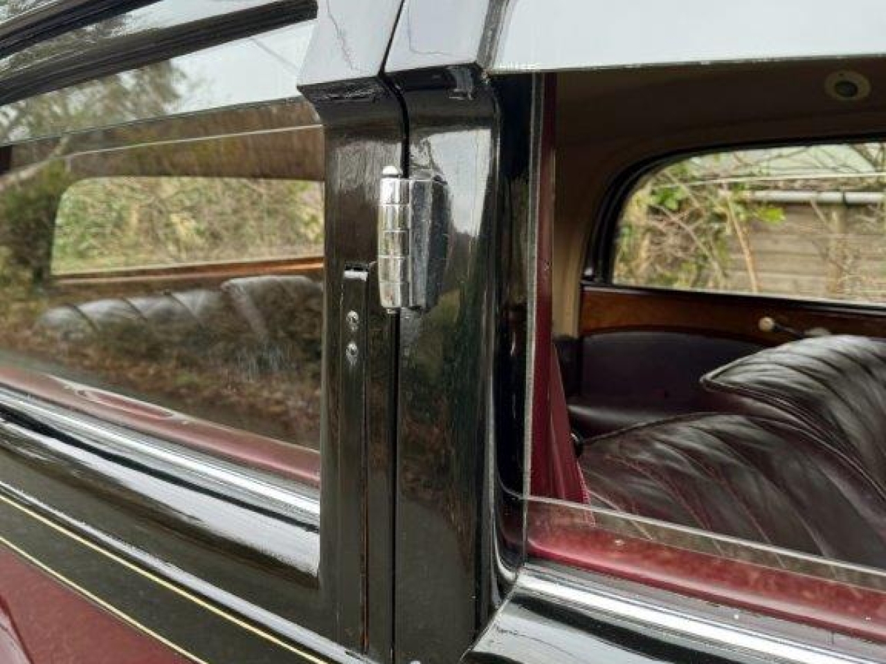 1933  Rolls-Royce 20/25 Rippon Sports Saloon GWX10