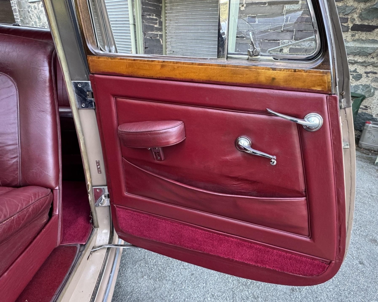 1954 Bentley R Type Automatic Sports Saloon B15ZX