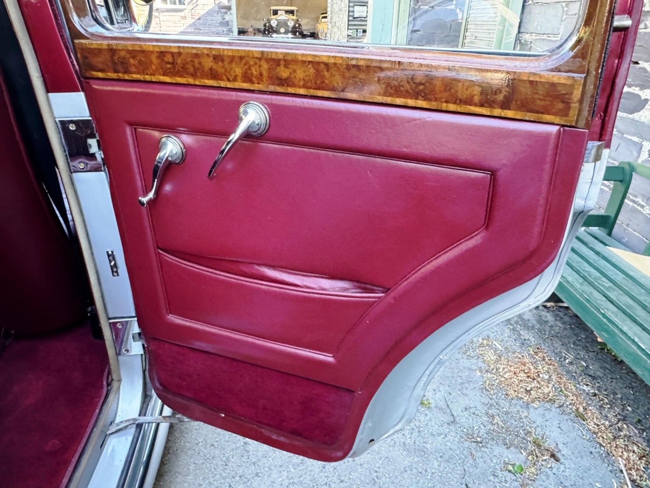 1954 Bentley R-Type Automatic Saloon