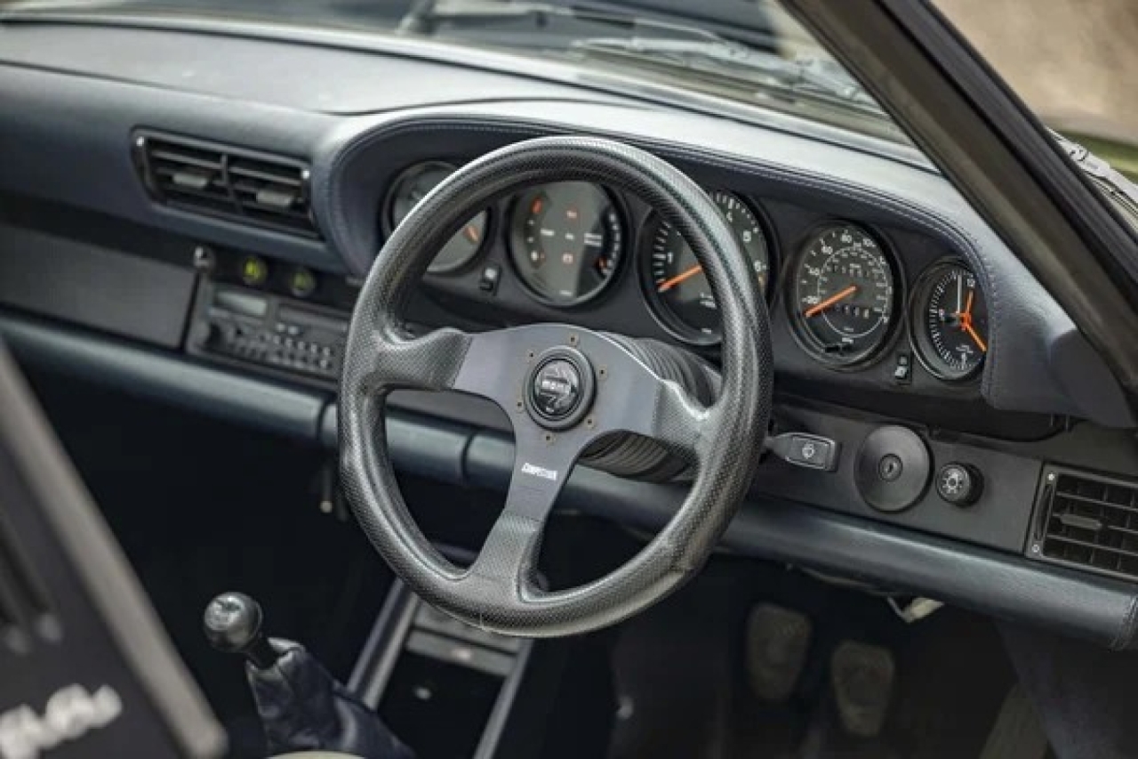 1986 Porsche 911 Carrera Sport Targa