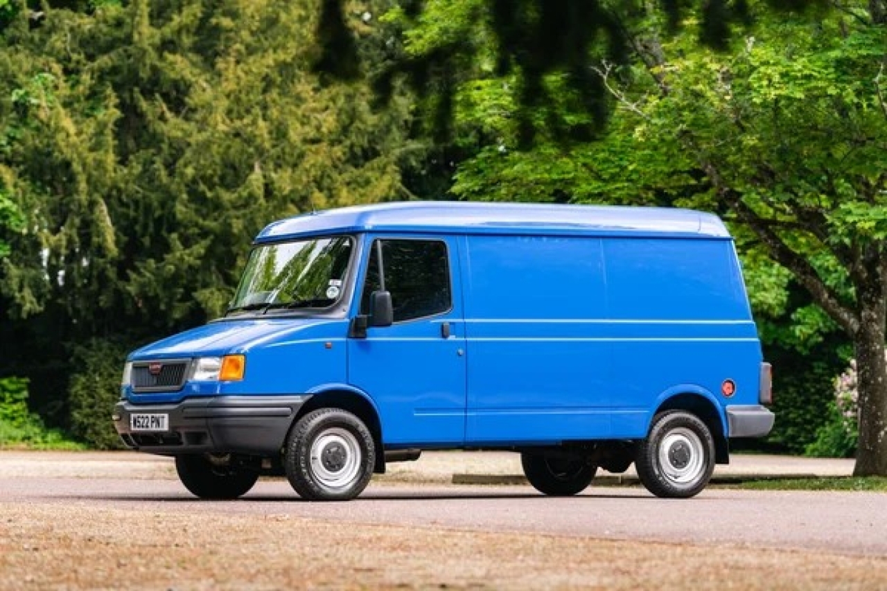 2000 Leyland DAF Pilot