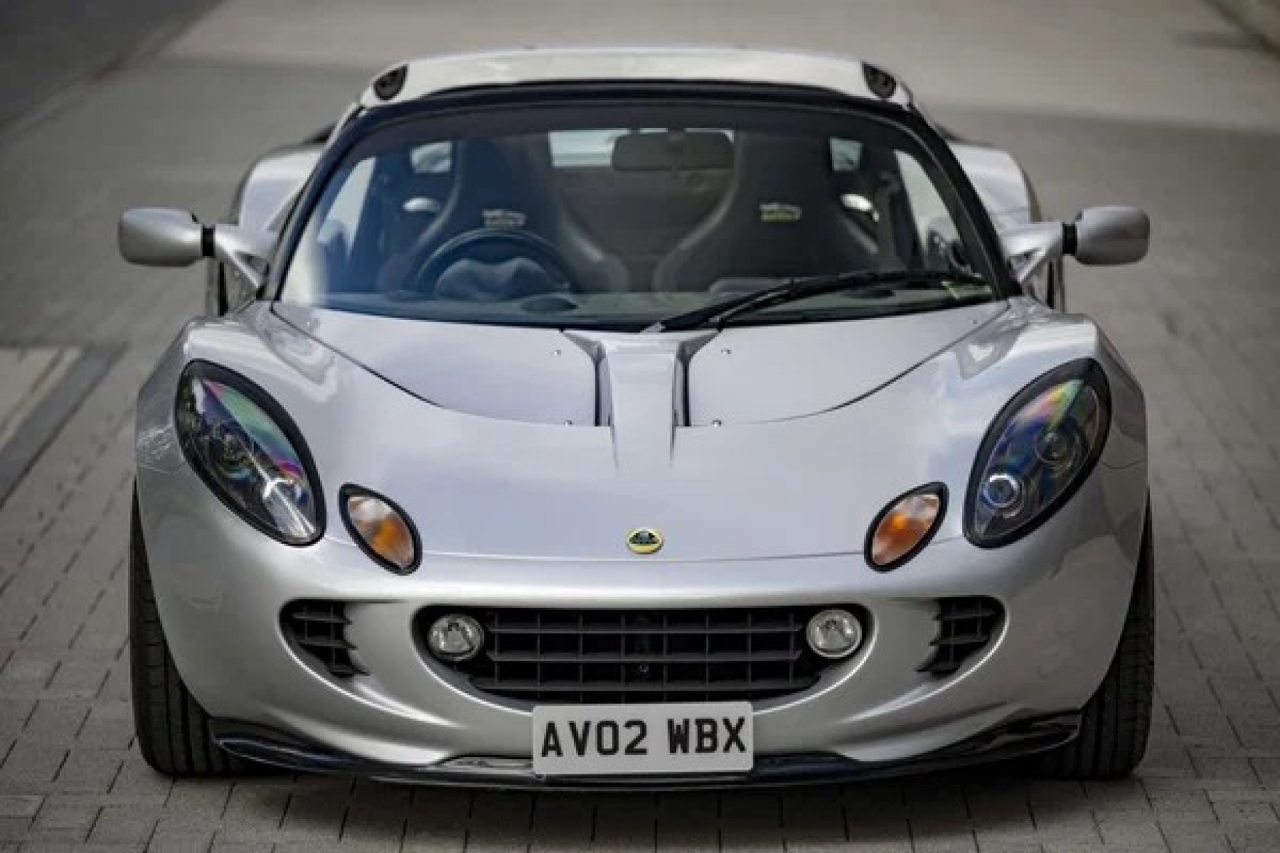 2003 Lotus Elise