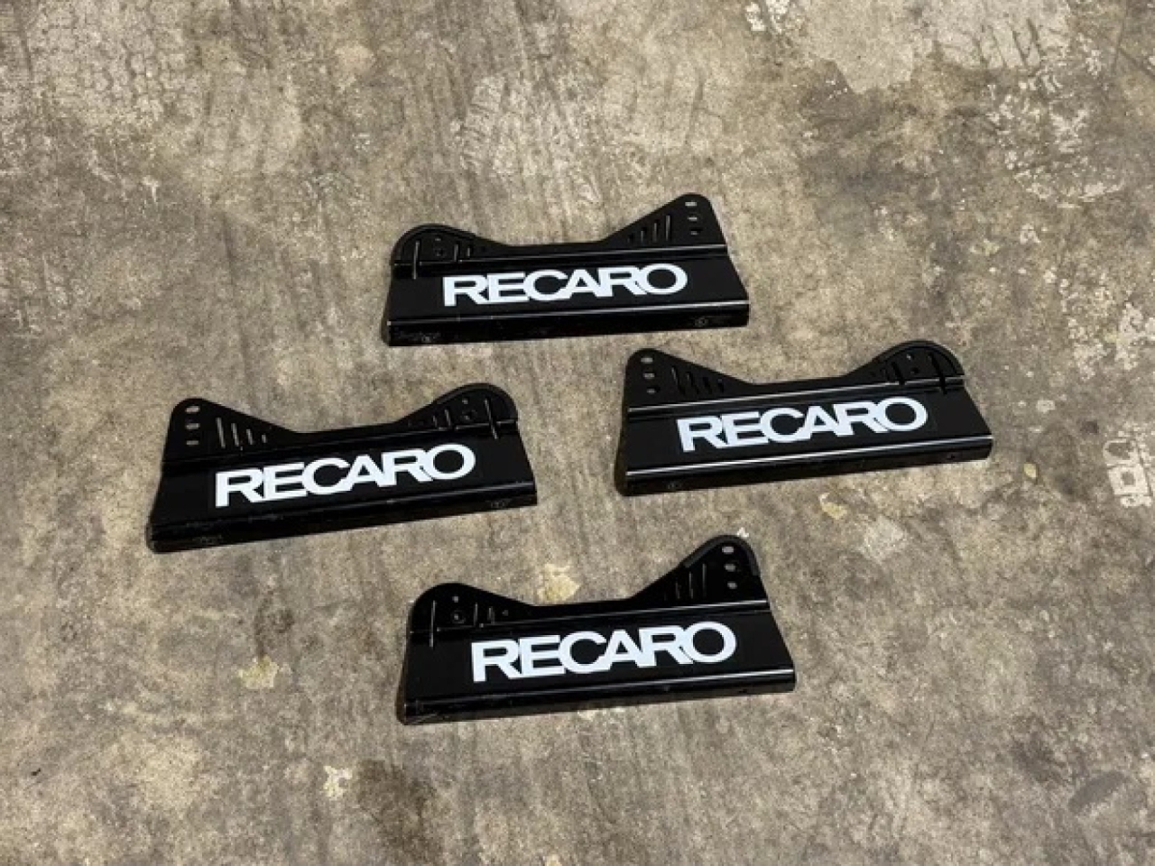 2010 Recaro Pole Position Competition Seats